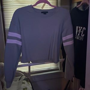 Blue cropped long sleeve shirt